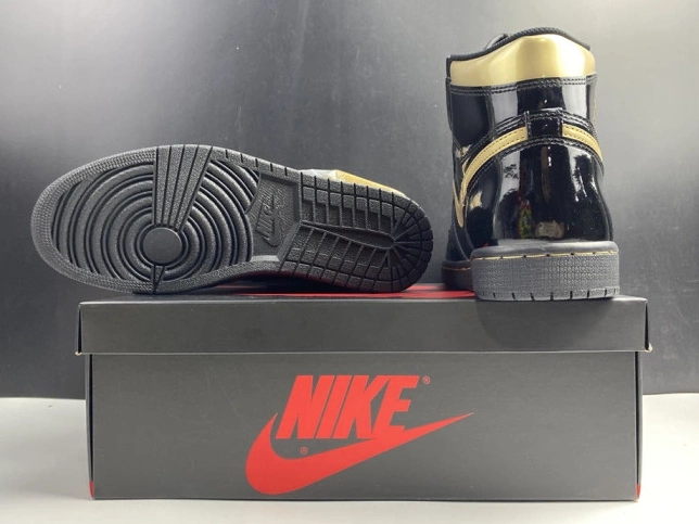 1 RETRO 555088-032 METALLIC (2020) JORDAN BLACK AIR GOLD HIGH 0708